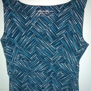 COMFORTABLE EDDIE BAUER SIZE S TRAVEX DRESS